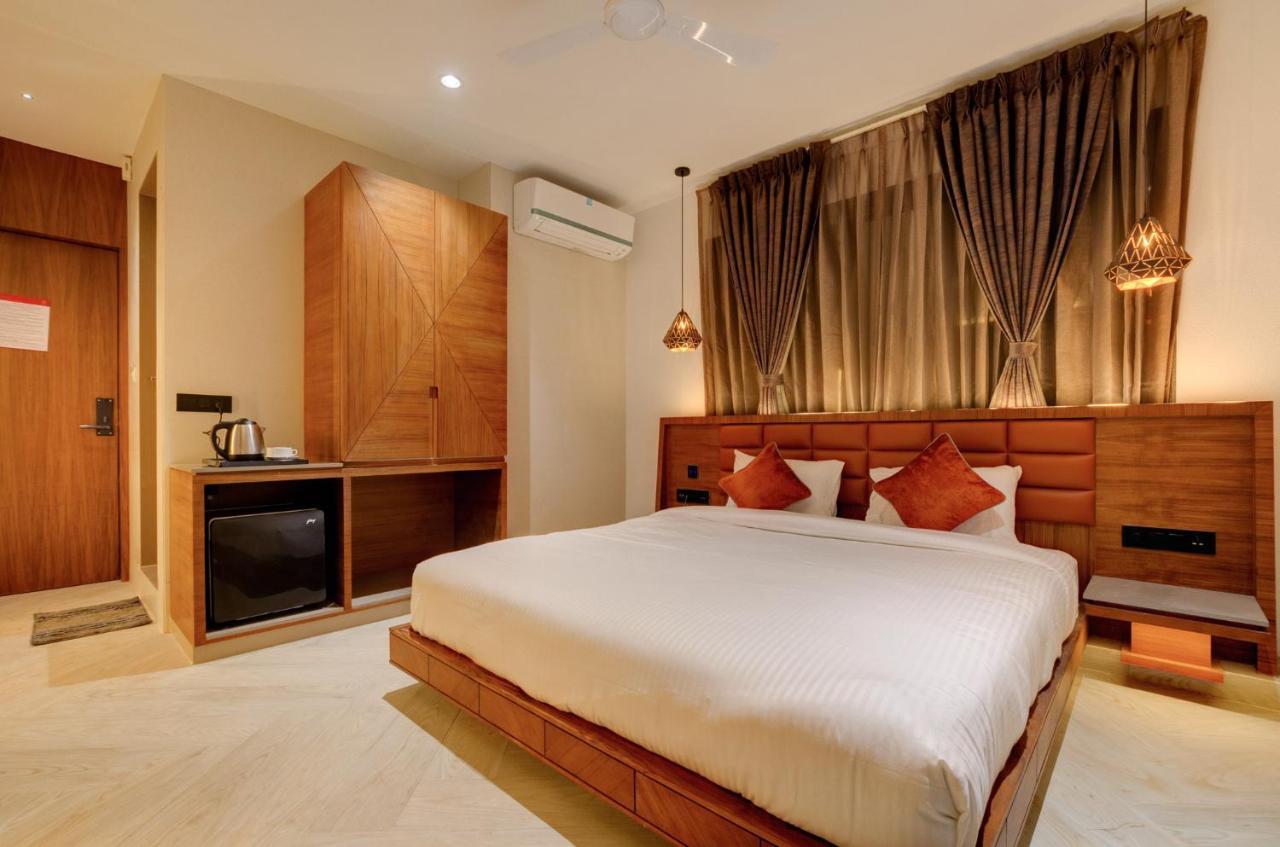 Hotel Diamond 26 Σουράτ Εξωτερικό φωτογραφία